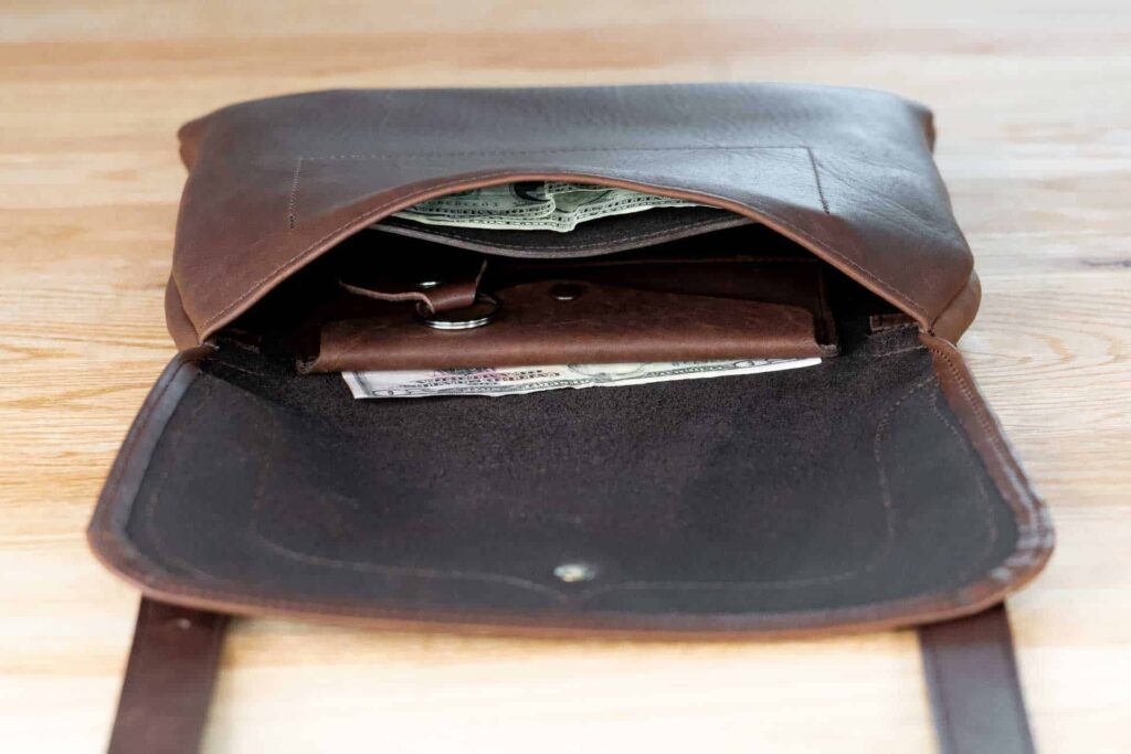 Worthington-Leather-Purse-Brown-Trim-Style-Inside Worthington Leather Purse