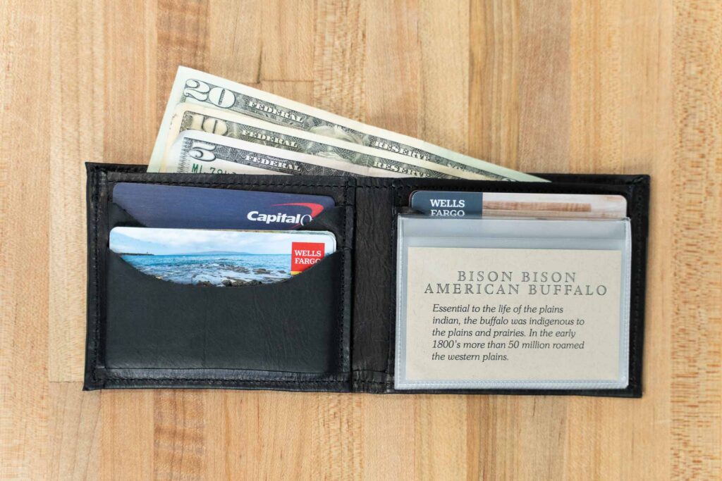 Mens Bifold Leather Wallet - Bill Slot