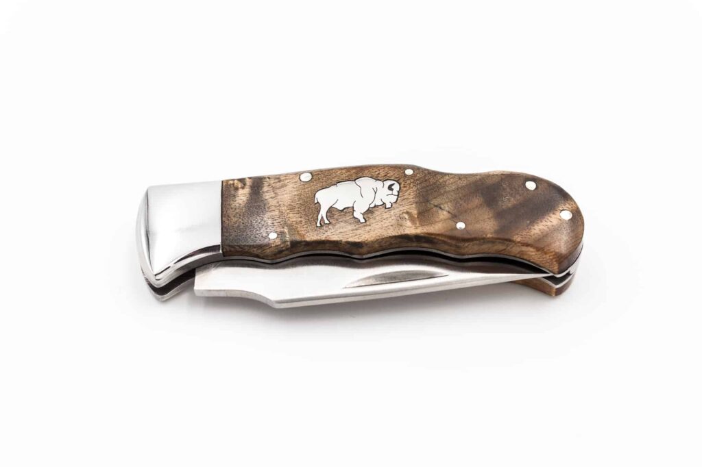 Elk Ridge Folding Knife With Buffalo Inlay Elk Ridge Folding Knife With Buffalo Inlay - Front