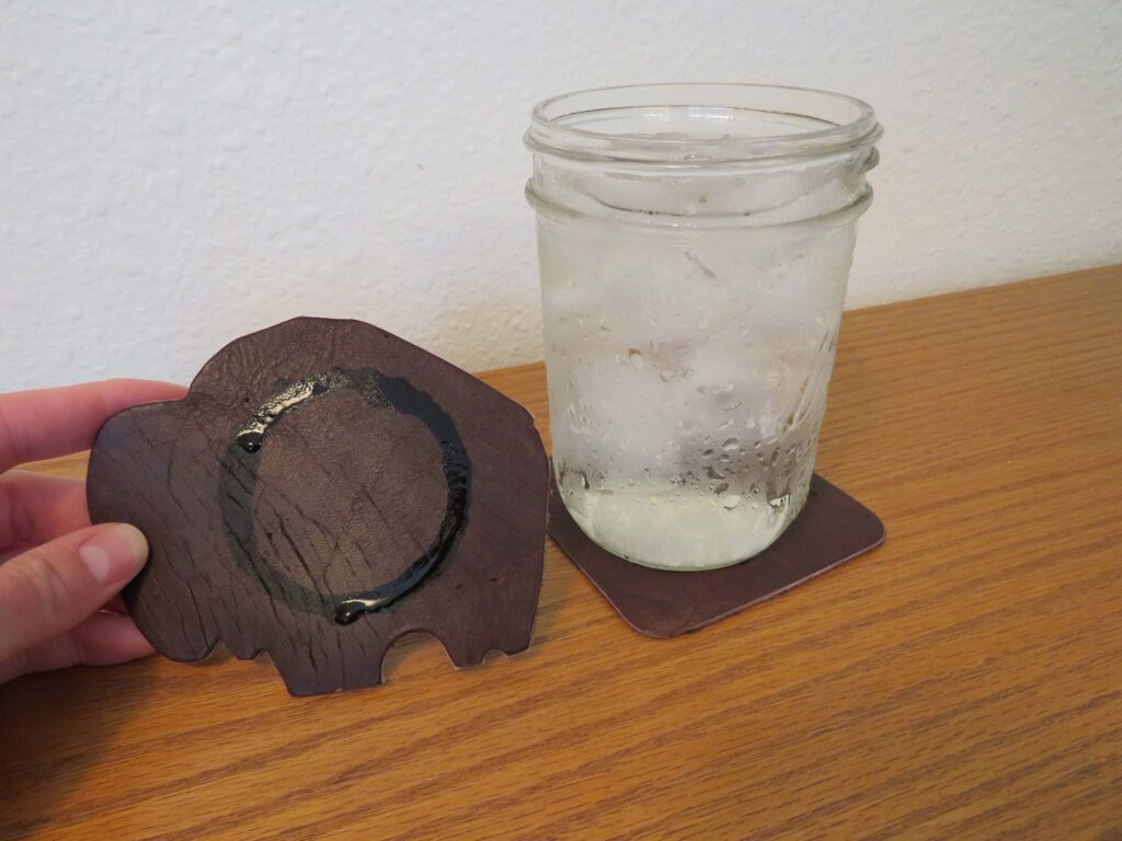 Full Grain Bison Leather Coasters Absorbing Moisture Full Grain Bison Leather Coasters Absorbing Moisture