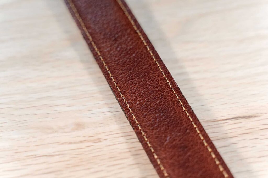 Precise Stitching With Prairie Grass Color Thread Precise Stitching With Prairie Grass Color Thread