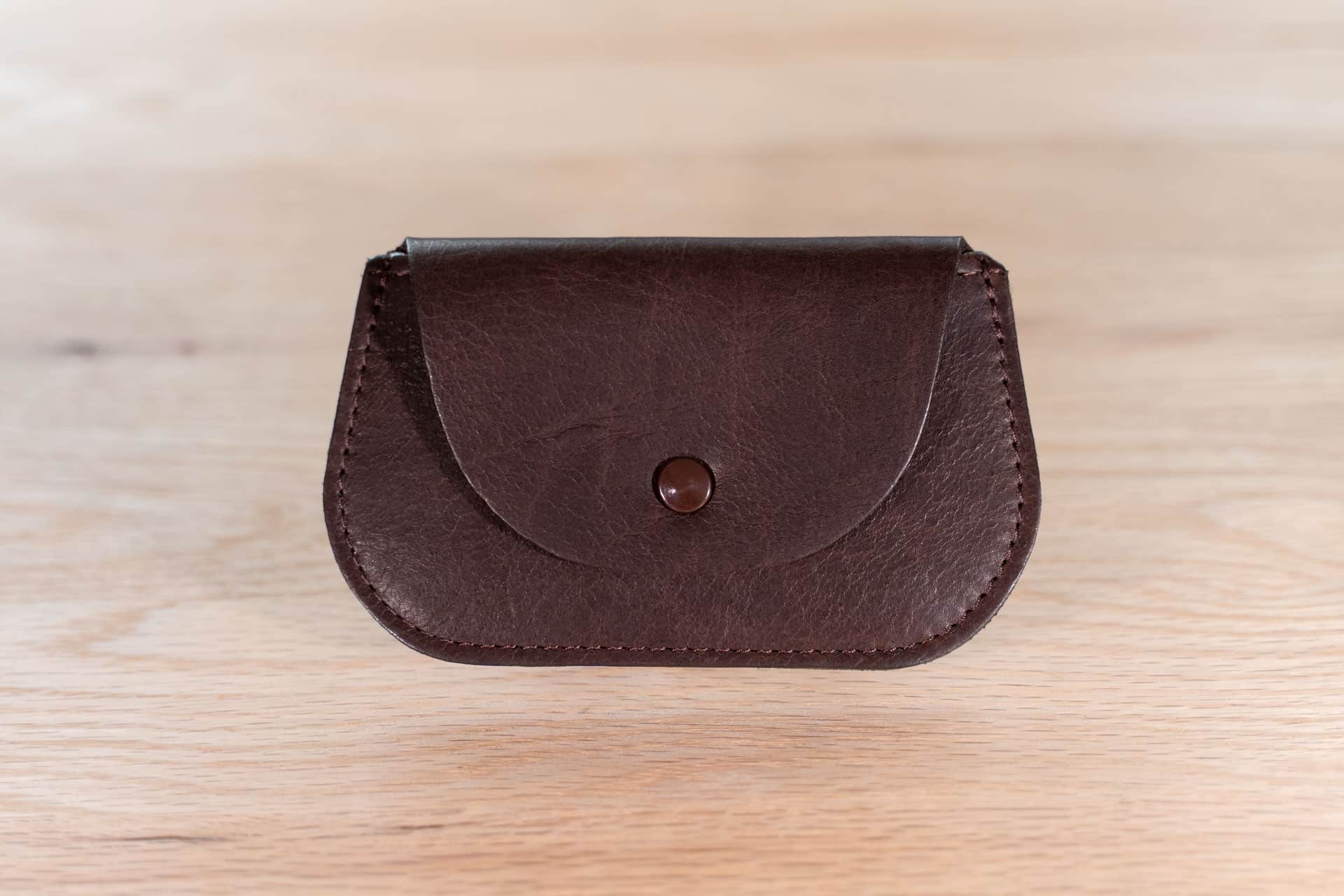 Women'S Minimalist Wallet Made From Brown Bison Leather Women'S Minimalist Wallet Made From Brown Bison Leather