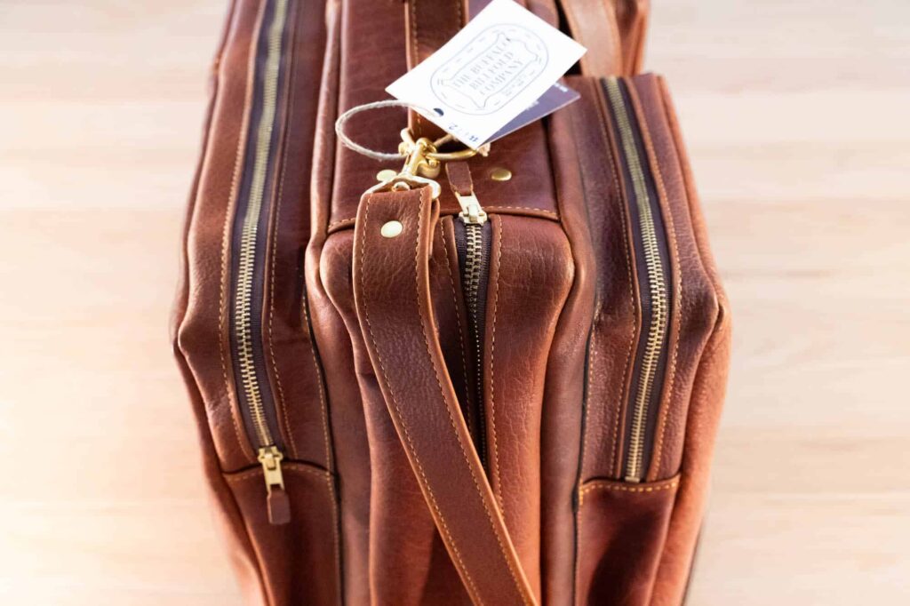 Shrunken Bison Leather Shoulder Strap Shrunken Bison Leather Shoulder Strap