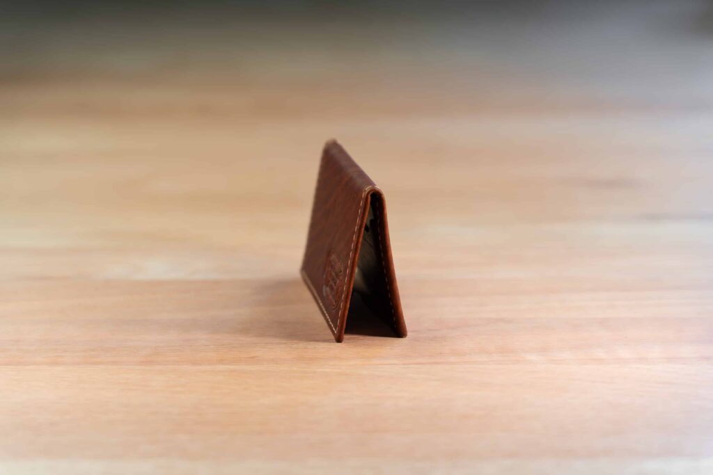 Hand-Rolled Edges On The American Chestnut Leather Card Holder Hand-Rolled Edges On The American Chestnut Leather Card Holder