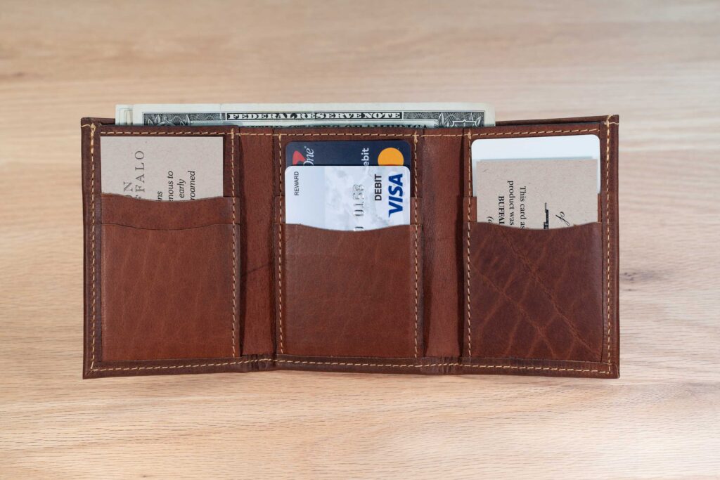 Mens Leather Trifold Wallet - Vertical Pockets - American Chestnut Full Grain Leather Mens Leather Trifold Wallet - Vertical Pockets - American Chestnut Full Grain Leather